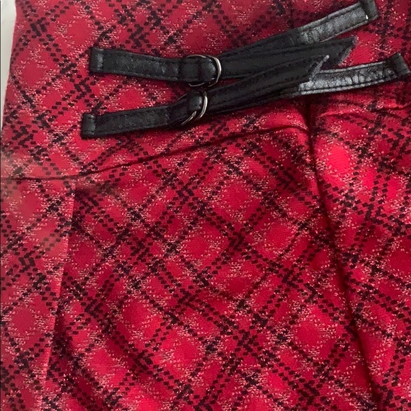 Express Plaid Mini Red Skirt - Picture 2 of 5